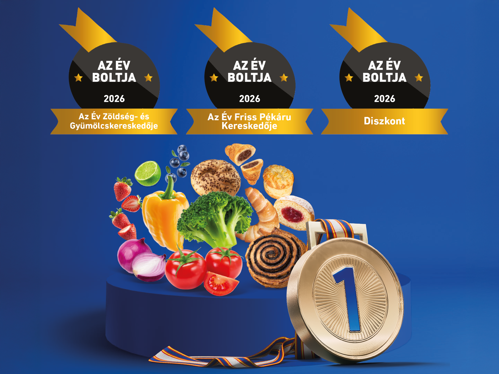 Zöldségek, pékáruk és egy aranyérem, „Az Év Boltja 2026” felirattal.